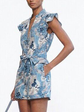 10 Crosby Derek Lam Floral Flutter Romper Size 6